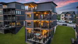 Black Bear Hideaway
