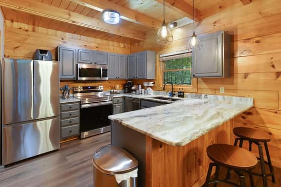 Bear Bottom Cabin - Image 1