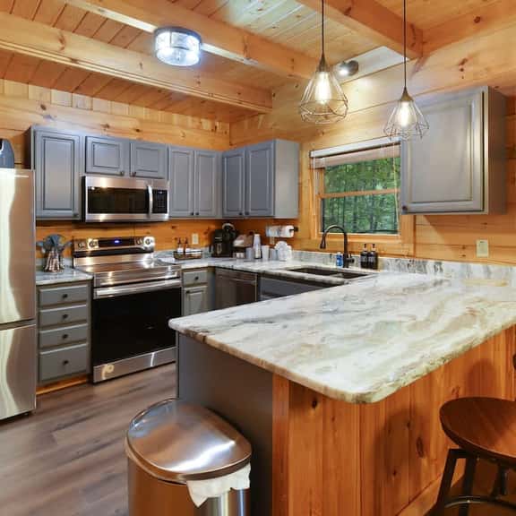 Bear Bottom Cabin - Image 1