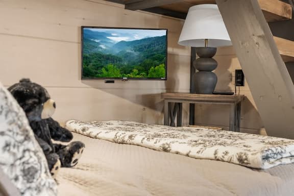 Black Bear Hideaway